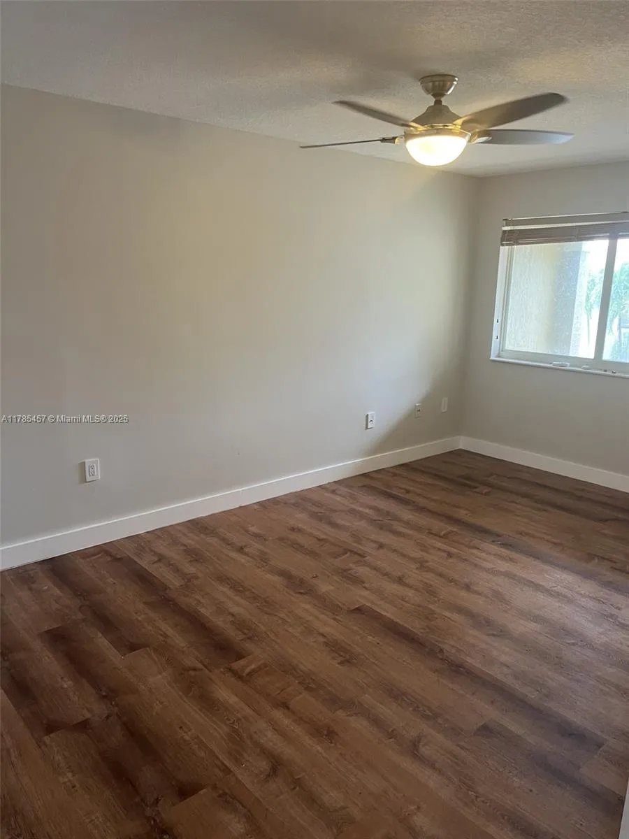 14670 SW 132nd Ct, Miami FL 33186