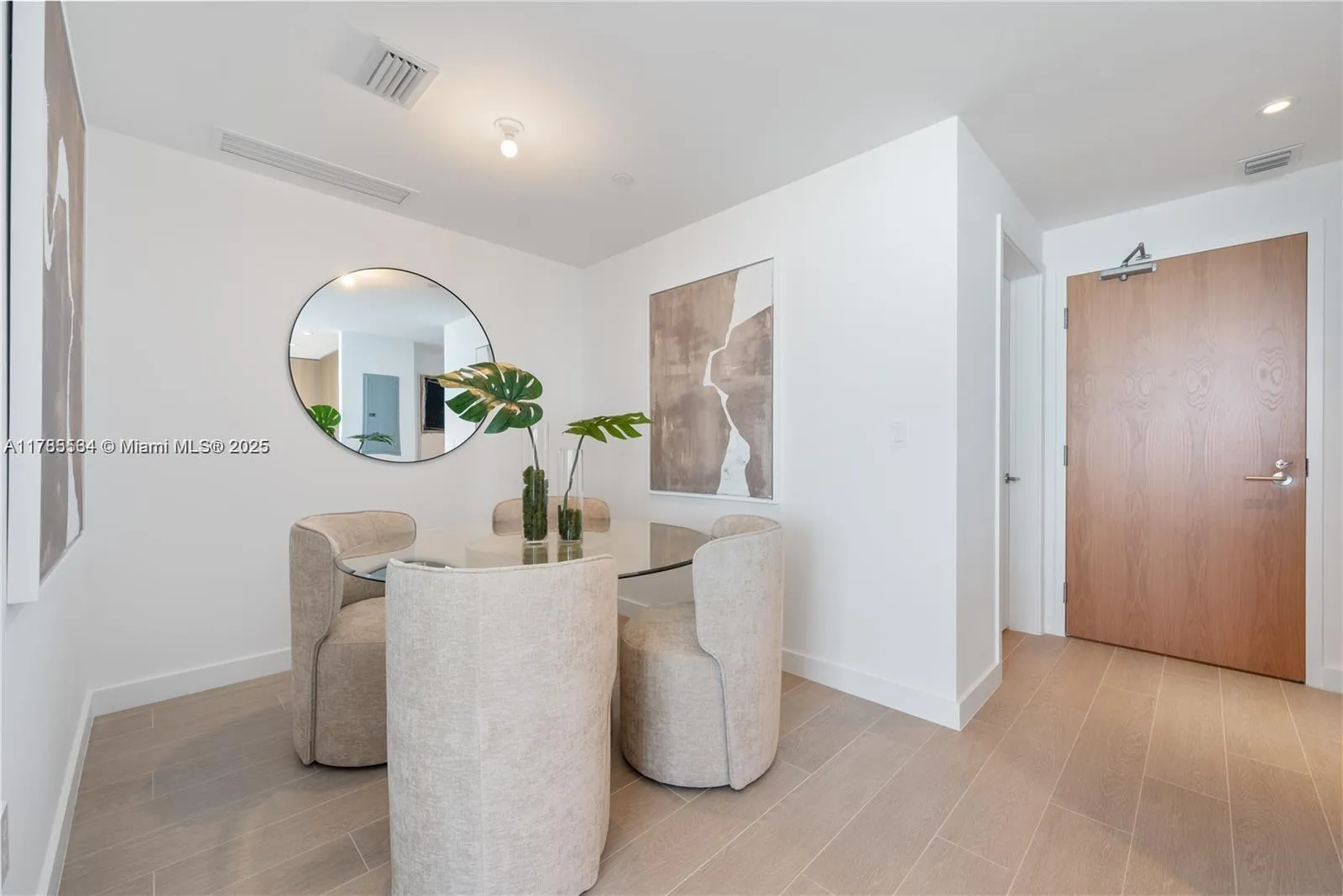 500 Alton # 3304, Miami Beach FL 33139