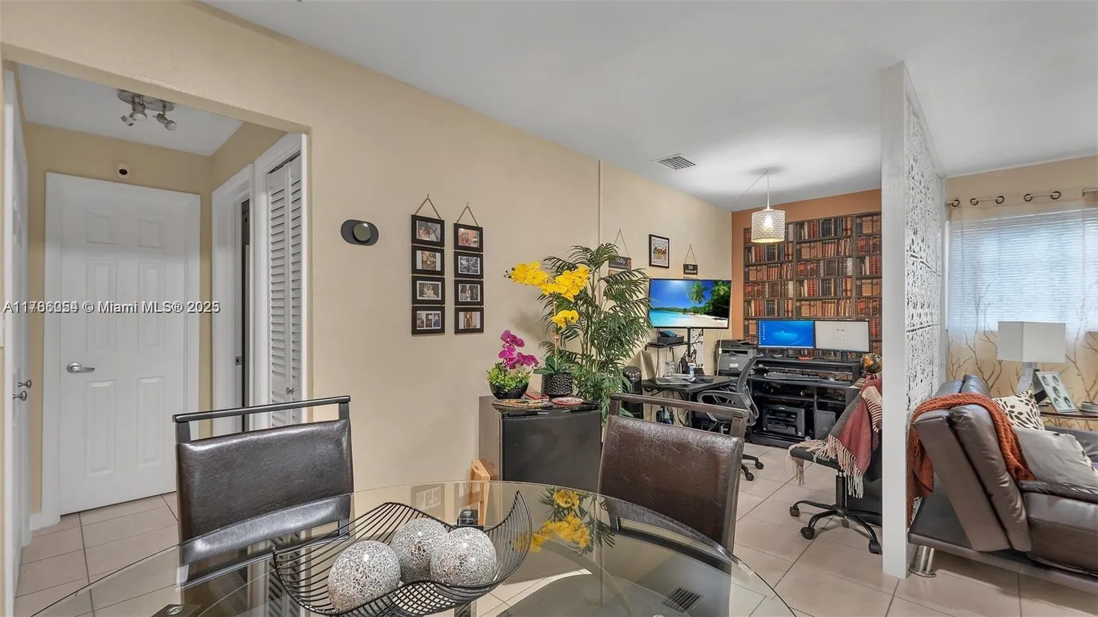 3265 Griffin Rd # 106, Dania Beach FL 33312