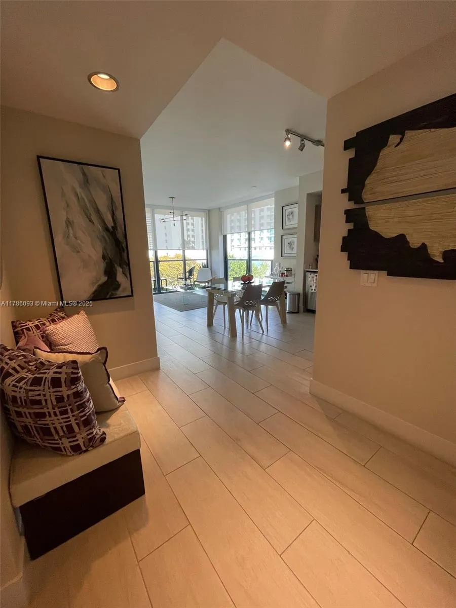 201 SW 17th Rd # 607, Miami FL 33129