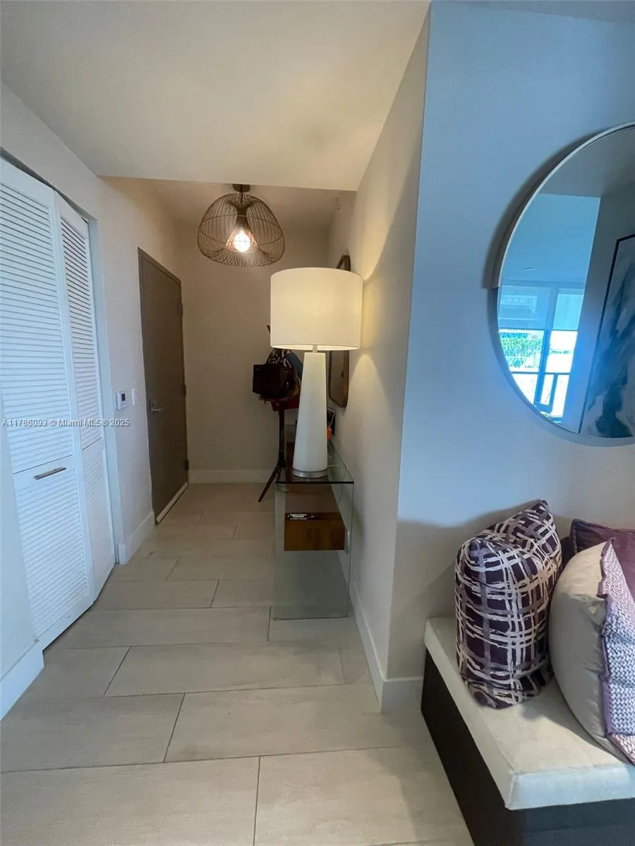 201 SW 17th Rd # 607, Miami FL 33129