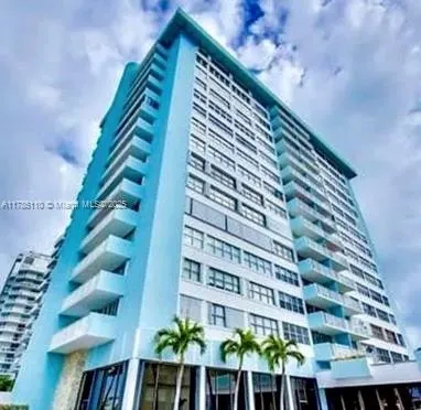 1 bedroom 1 bath for sale at 5838 Collins Ave # 14F, Miami Beach FL 33140