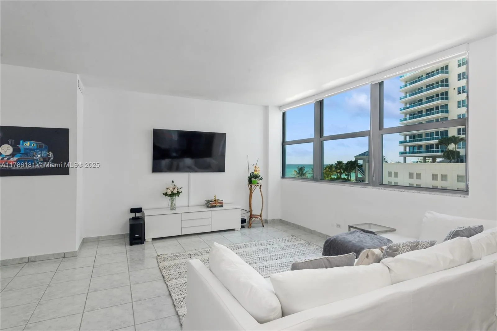 5055 Collins Ave # 5F, Miami Beach FL 33140