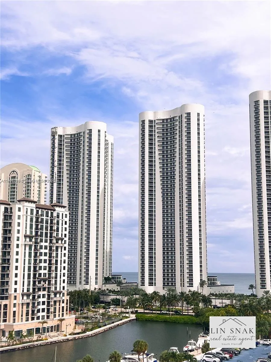 2 bedroom 2 bath for sale at 300 Bayview Dr # 915, Sunny Isles Beach FL 33160
