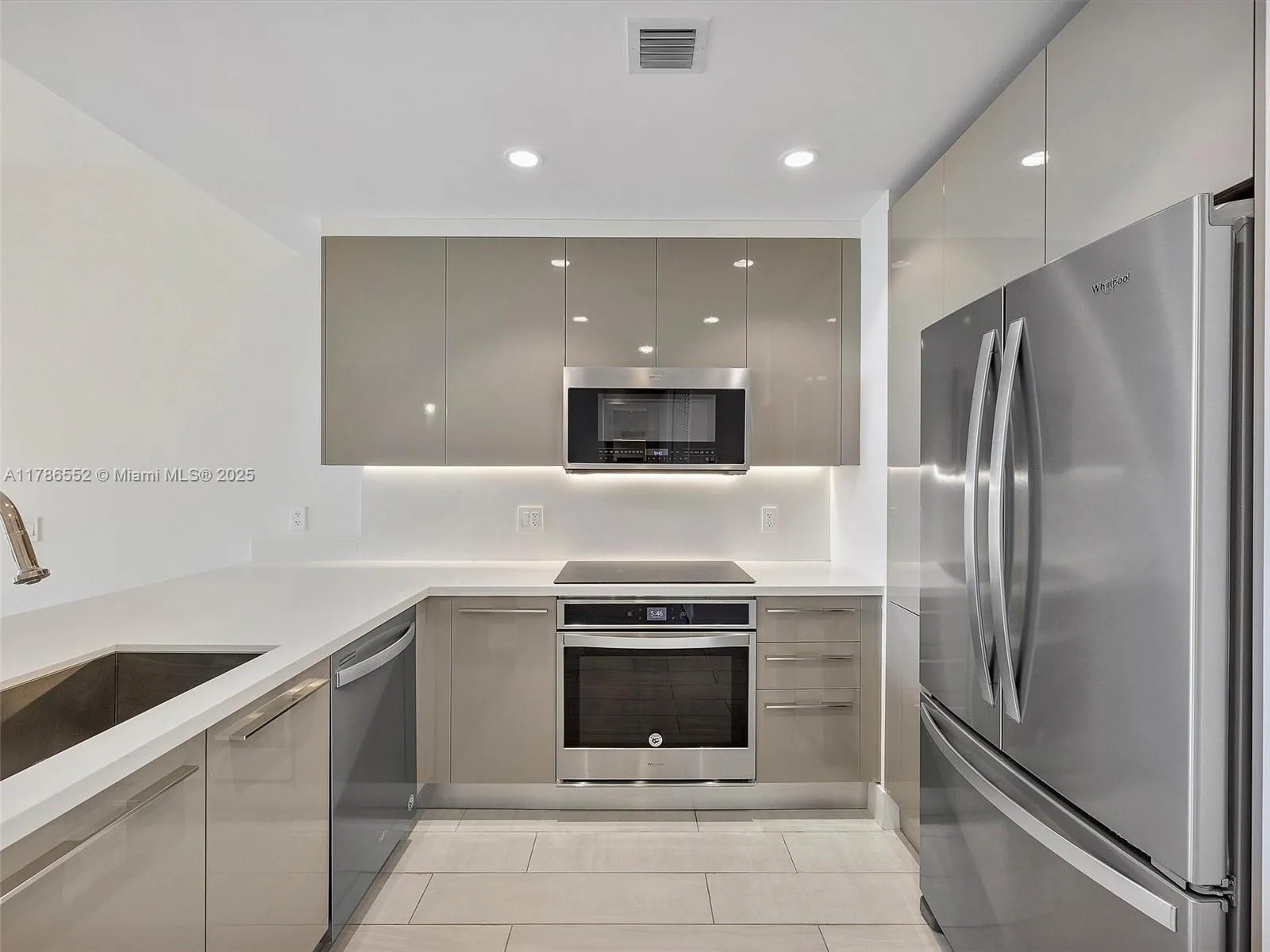 2000 Metropica Way # 502, Sunrise FL 33323