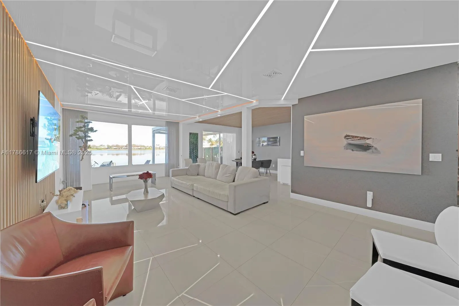 4 bedroom 3 bath for sale at 6694 NW 107th Pl, Doral FL 33178