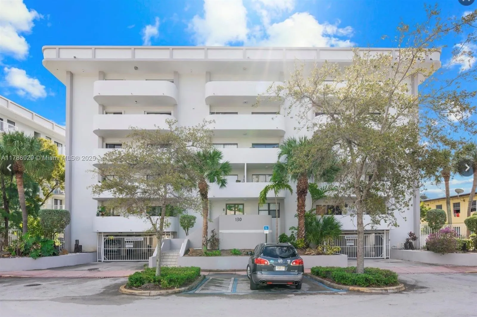 2 bedroom 2 bath for sale at 130 S Shore Dr # 2F, Miami Beach FL 33141