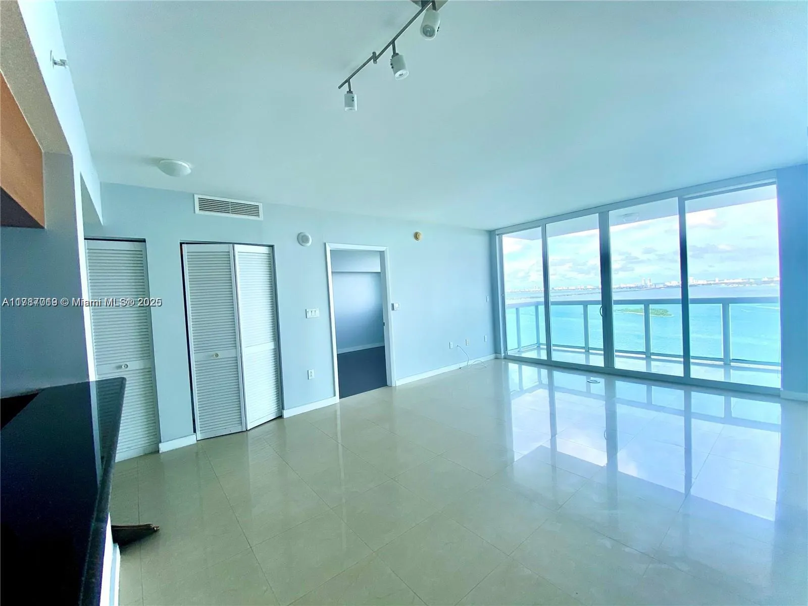 1800 N Bayshore Dr # 2903, Miami FL 33132