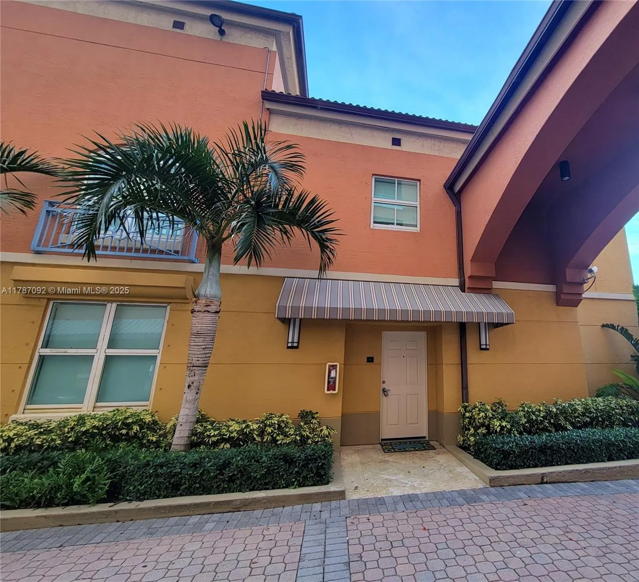 90 Alton Rd, Miami Beach FL 33139
