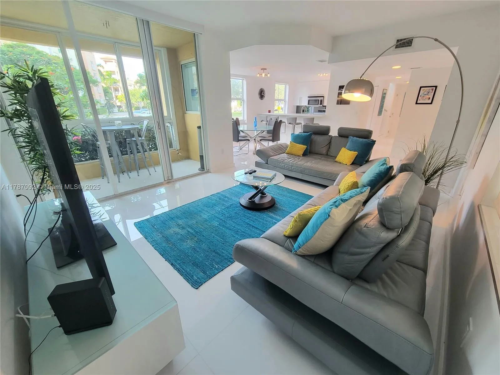 90 Alton Rd, Miami Beach FL 33139