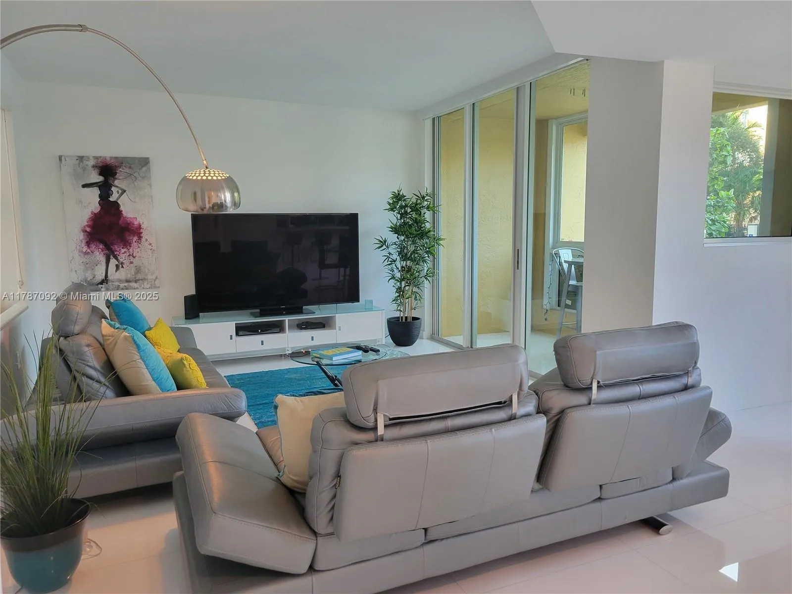 90 Alton Rd, Miami Beach FL 33139
