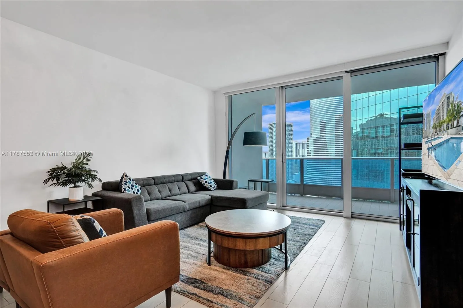 200 Biscayne Boulevard Way # 3211, Miami FL 33131