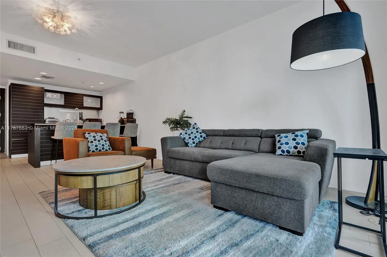200 Biscayne Boulevard Way # 3211, Miami FL 33131