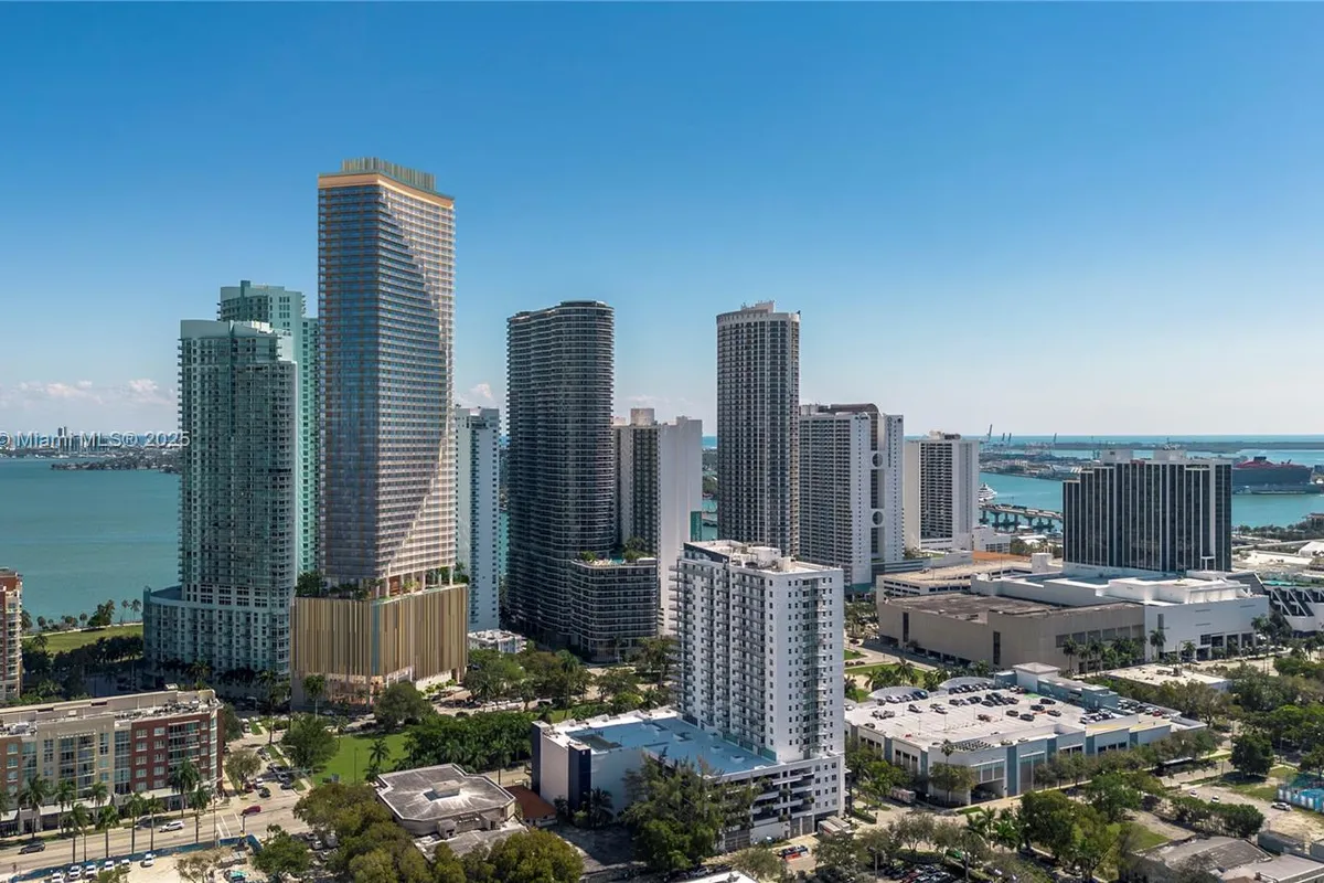 1837 NE 4th Ave # 4105, Miami FL 33132