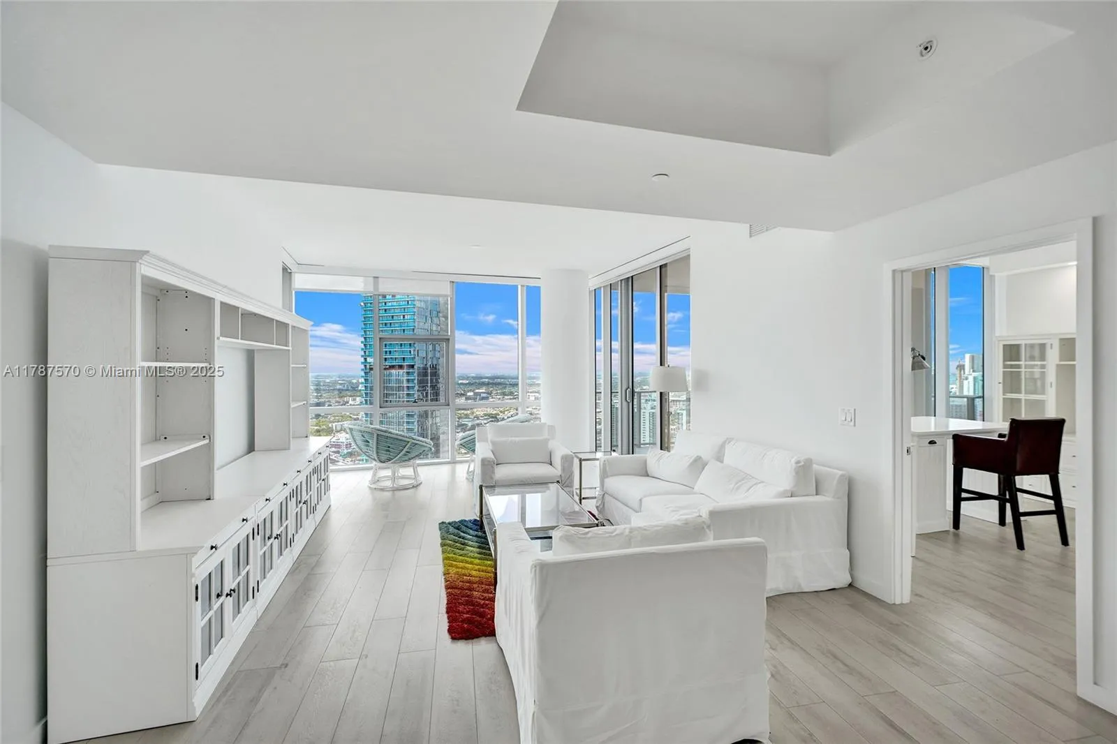 851 NE 1st Ave # 4502, Miami FL 33132
