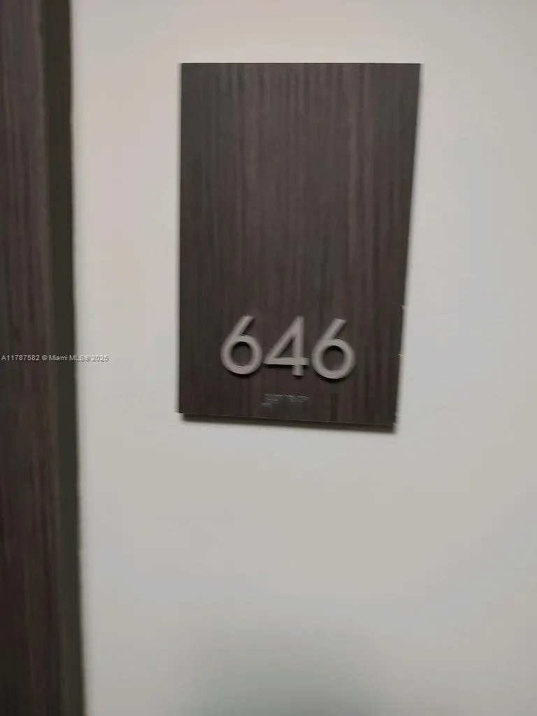 20515 E Country Club Dr # 646, Aventura FL 33180