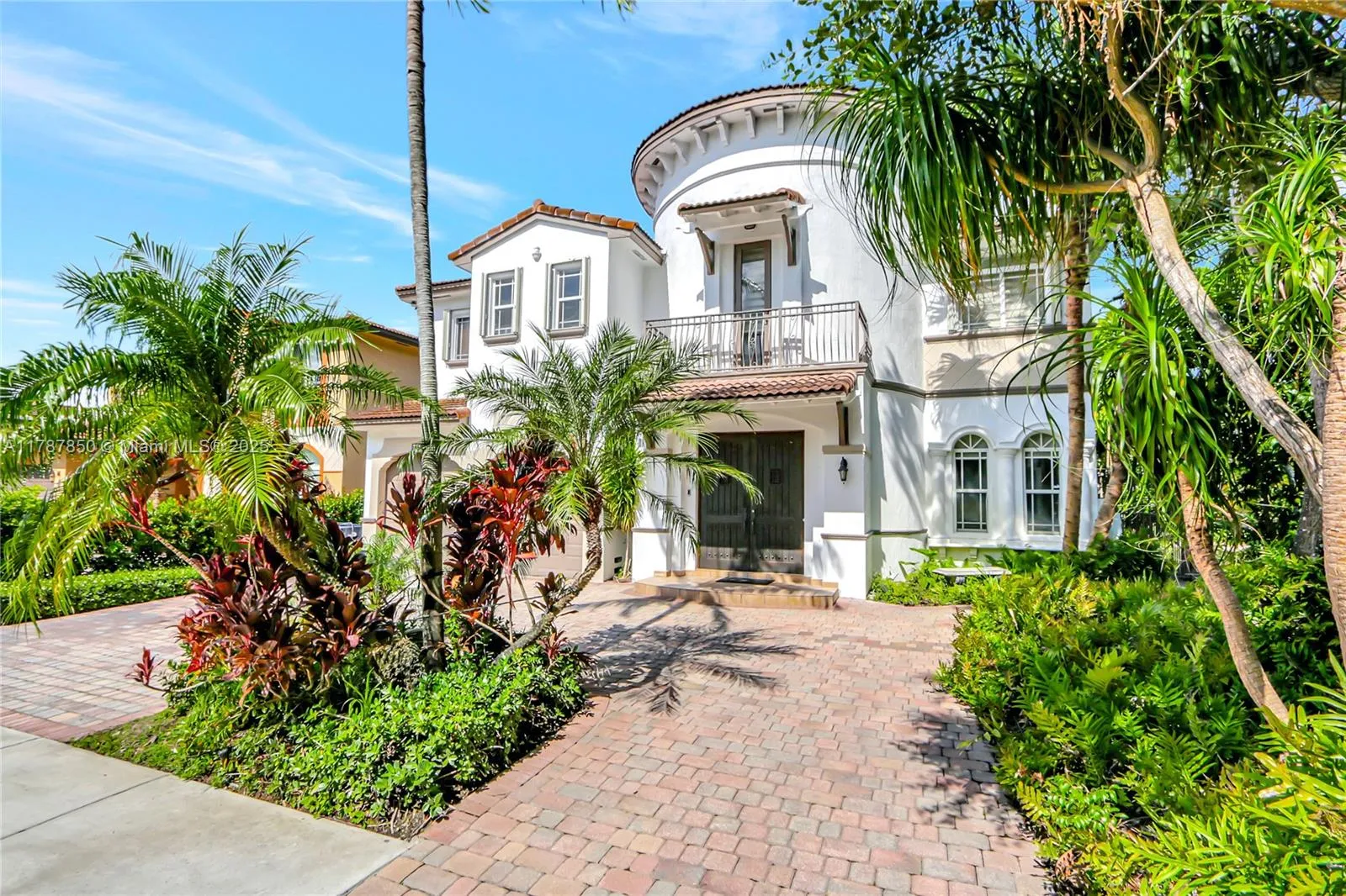 6502 SW 162nd Ct, Miami FL 33193