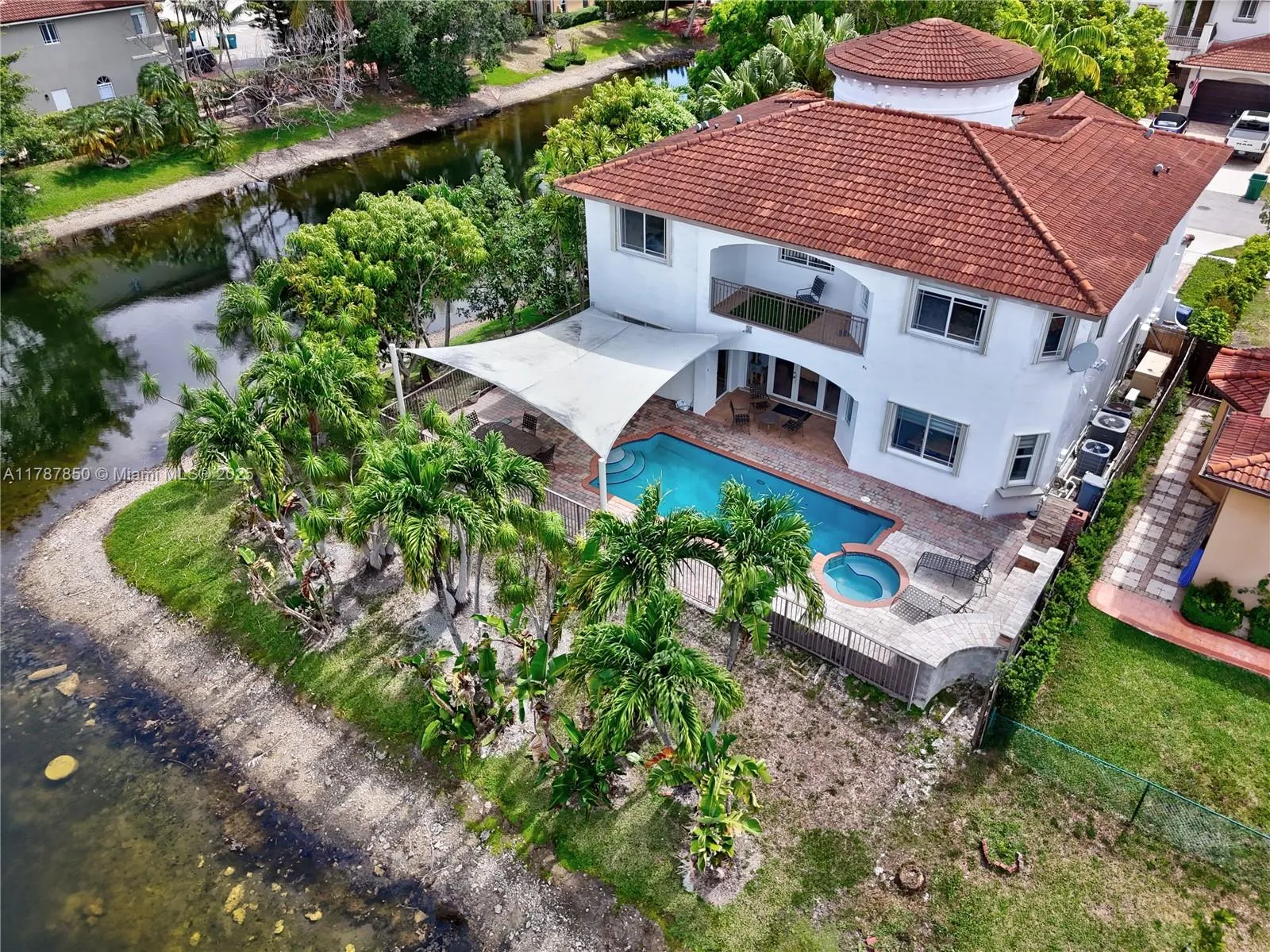 6502 SW 162nd Ct, Miami FL 33193