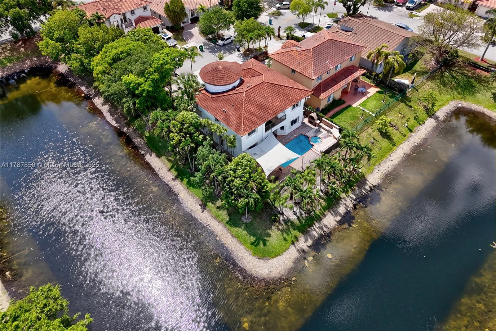 6502 SW 162nd Ct, Miami FL 33193