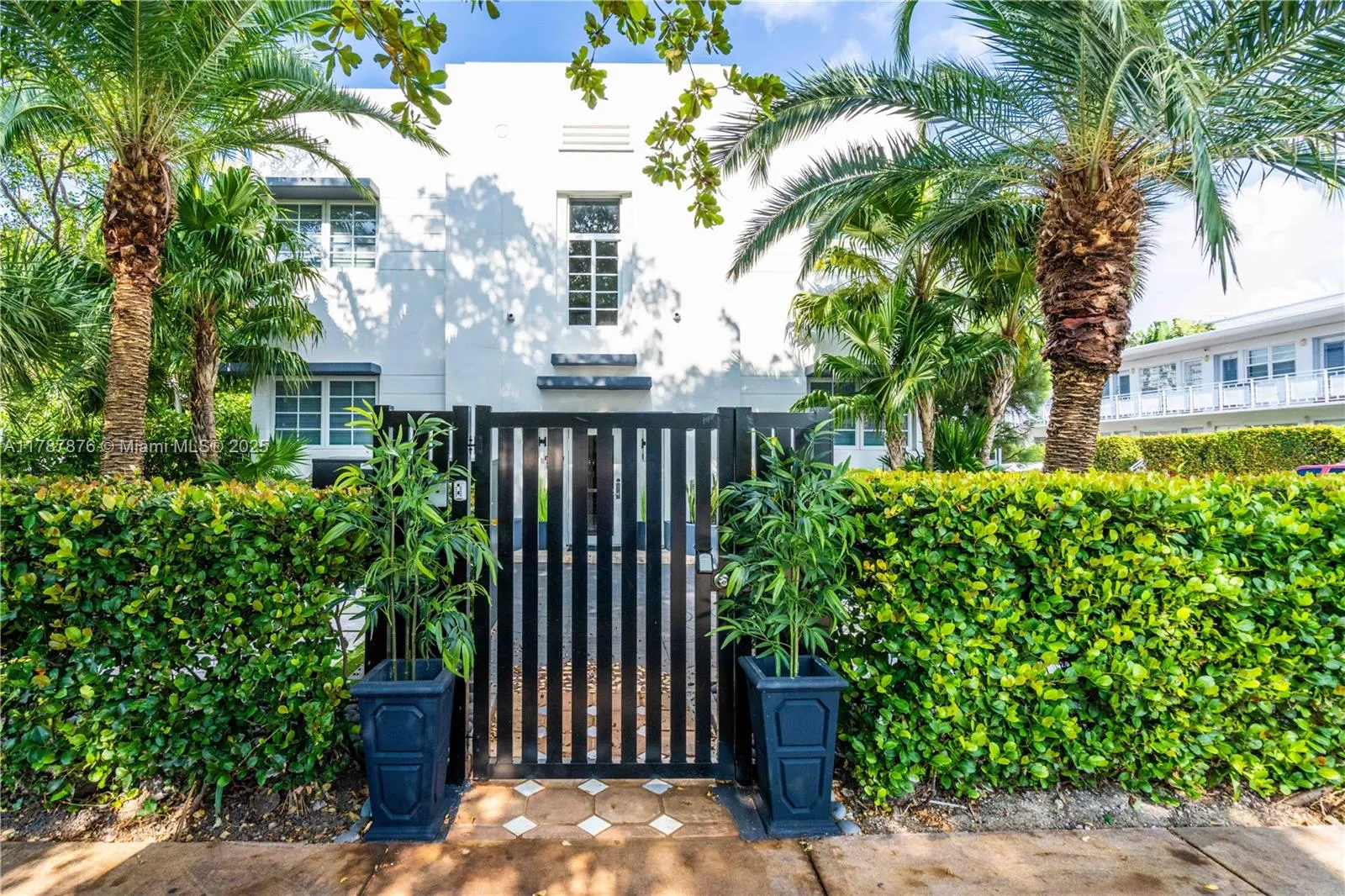 960 Jefferson Ave, Miami Beach FL 33139