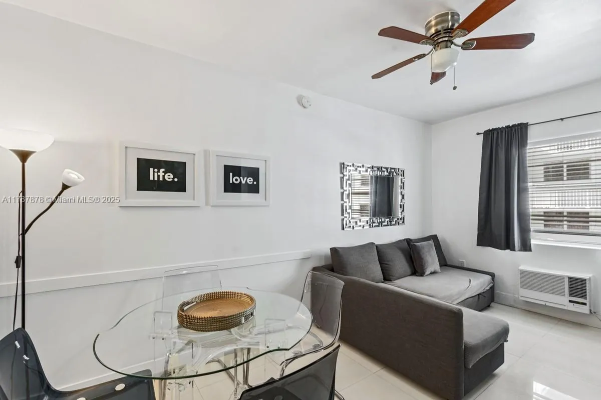 335 Ocean Dr # 310, Miami Beach FL 33139