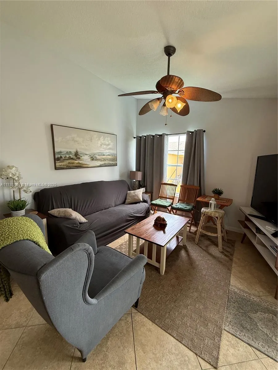 559 Waterside Dr # 559, Hypoluxo FL 33462