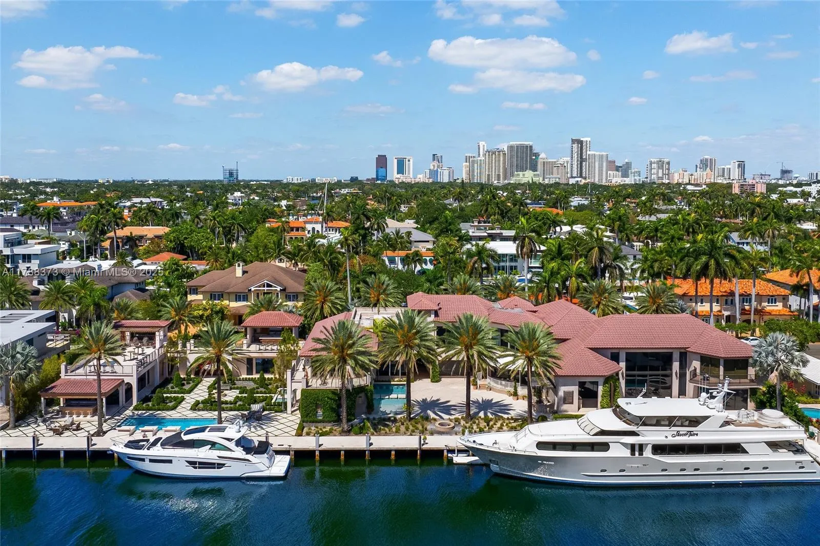 8 bedroom 9 bath for sale at 600 Isle Of Palms Dr, Fort Lauderdale FL 33301