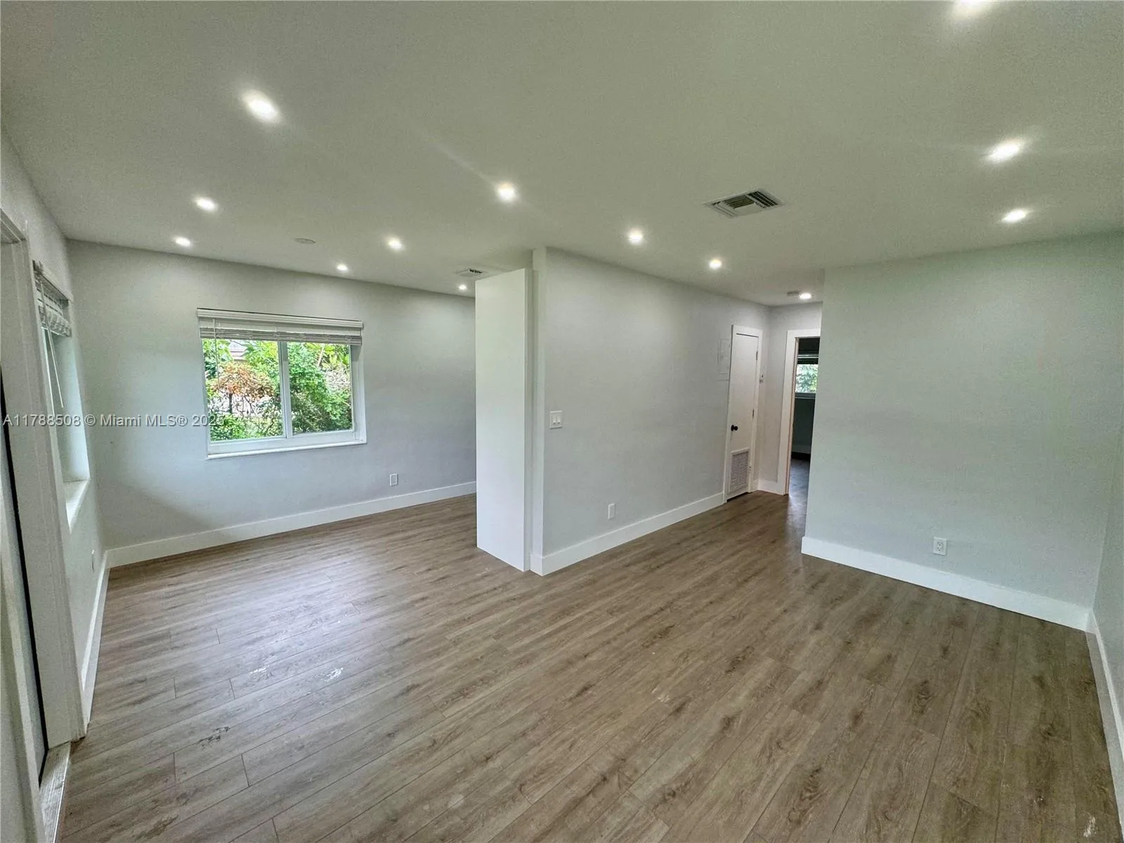 2631 SW 13th Ave, Fort Lauderdale FL 33315