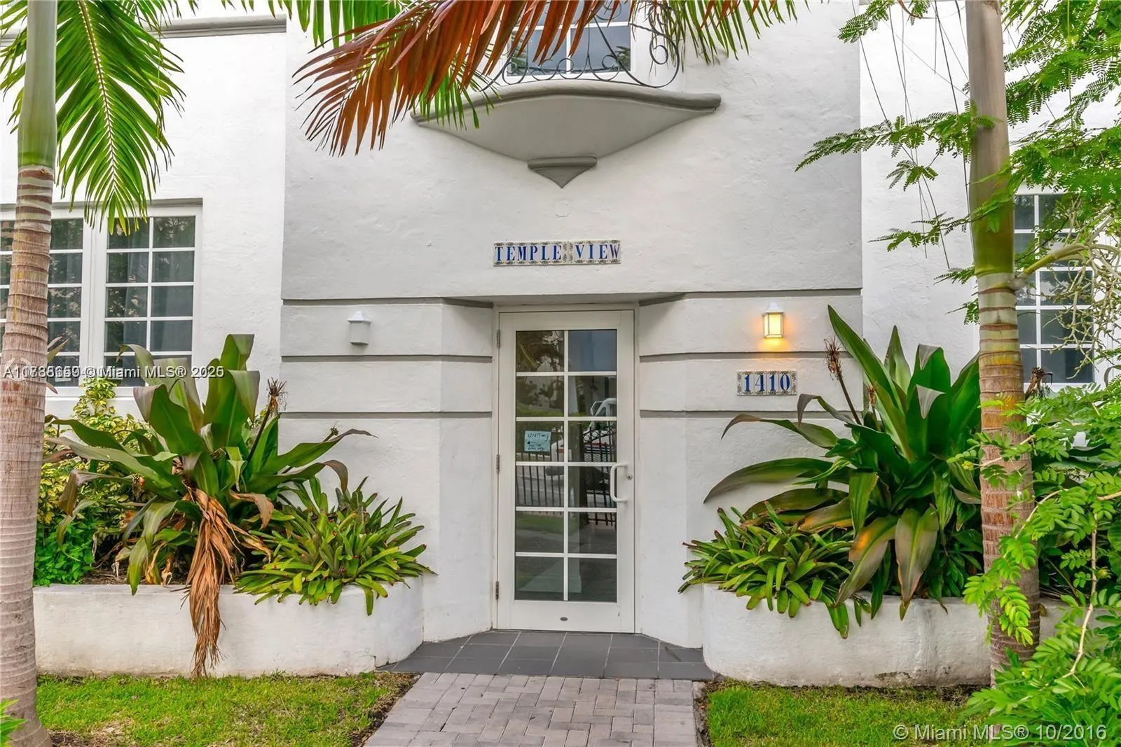 2 bedroom 2 bath for sale at 1410 Euclid Ave # 5, Miami Beach FL 33139