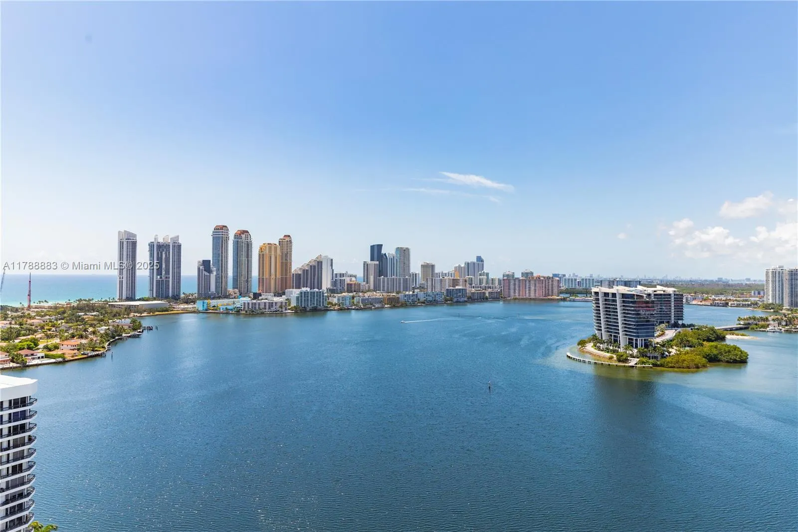 3530 Mystic Pointe Dr # 2910, Aventura FL 33180
