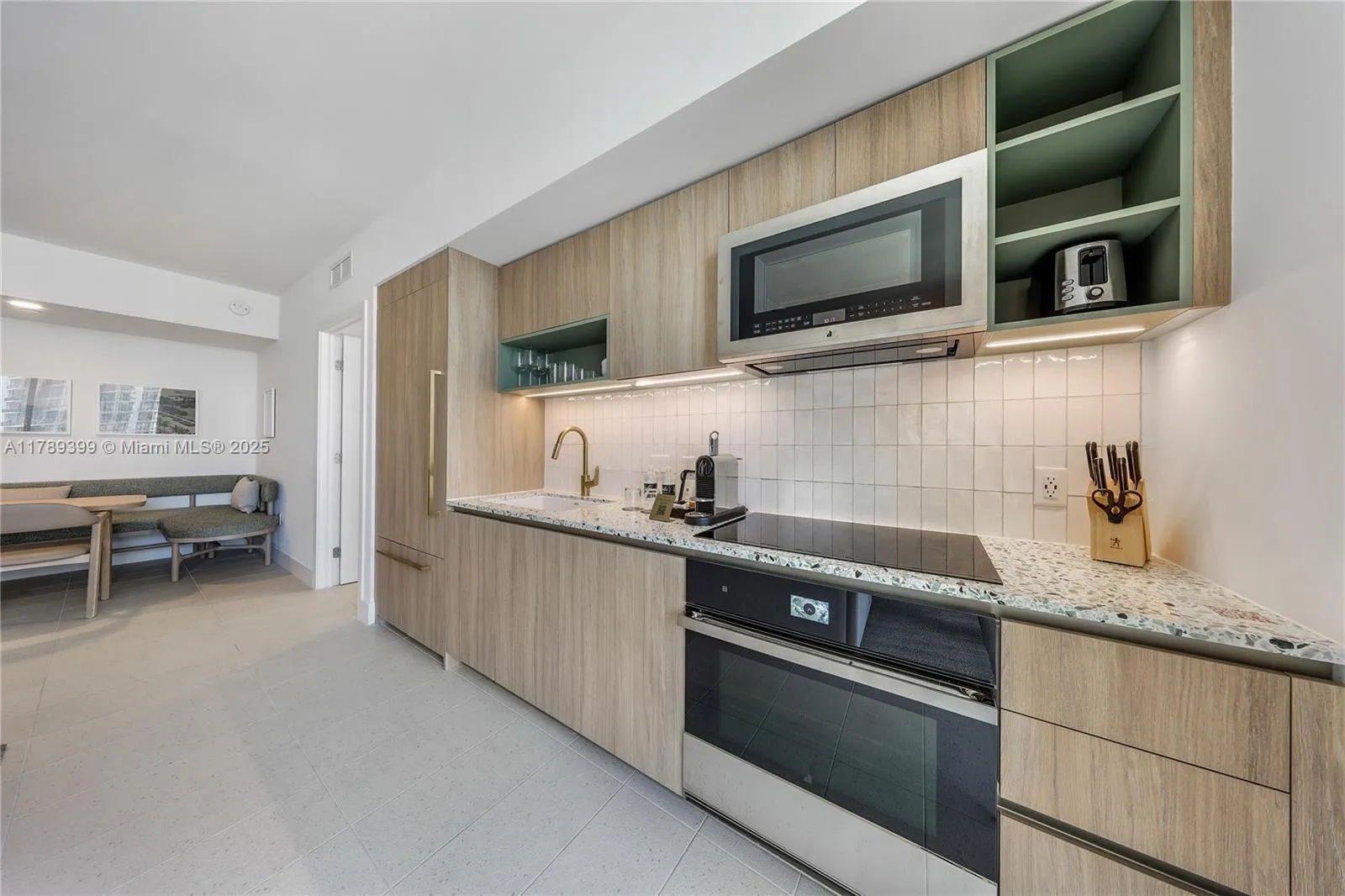 159 NE 6 Street # 2402, Miami FL 33132