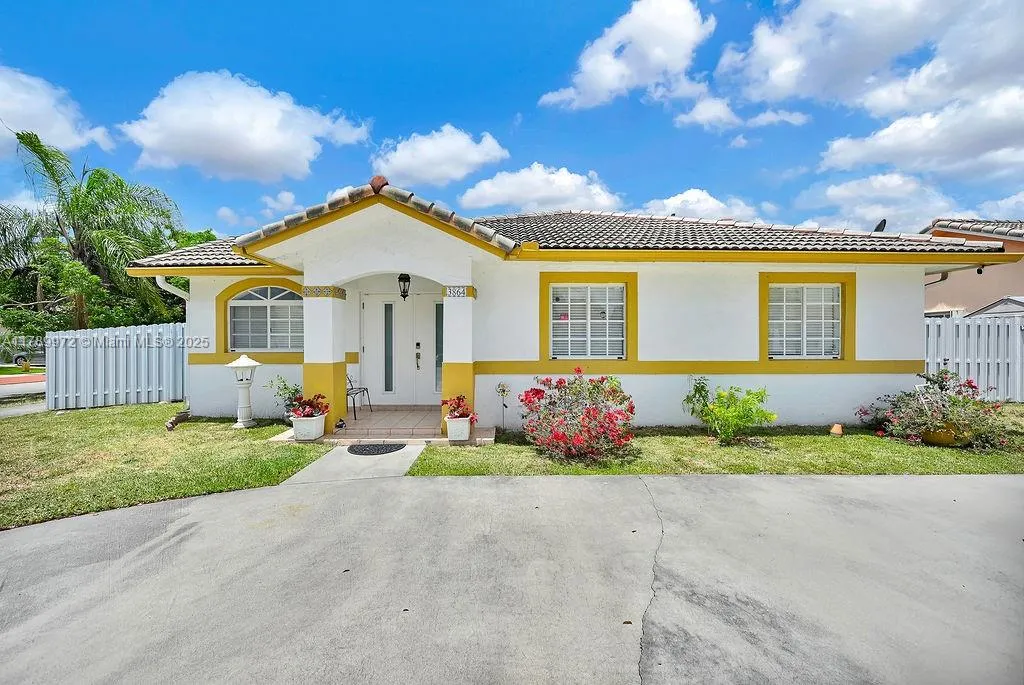 3 bedroom 2 bath for sale at 3864 SW 145th Ave, Miami FL 33175