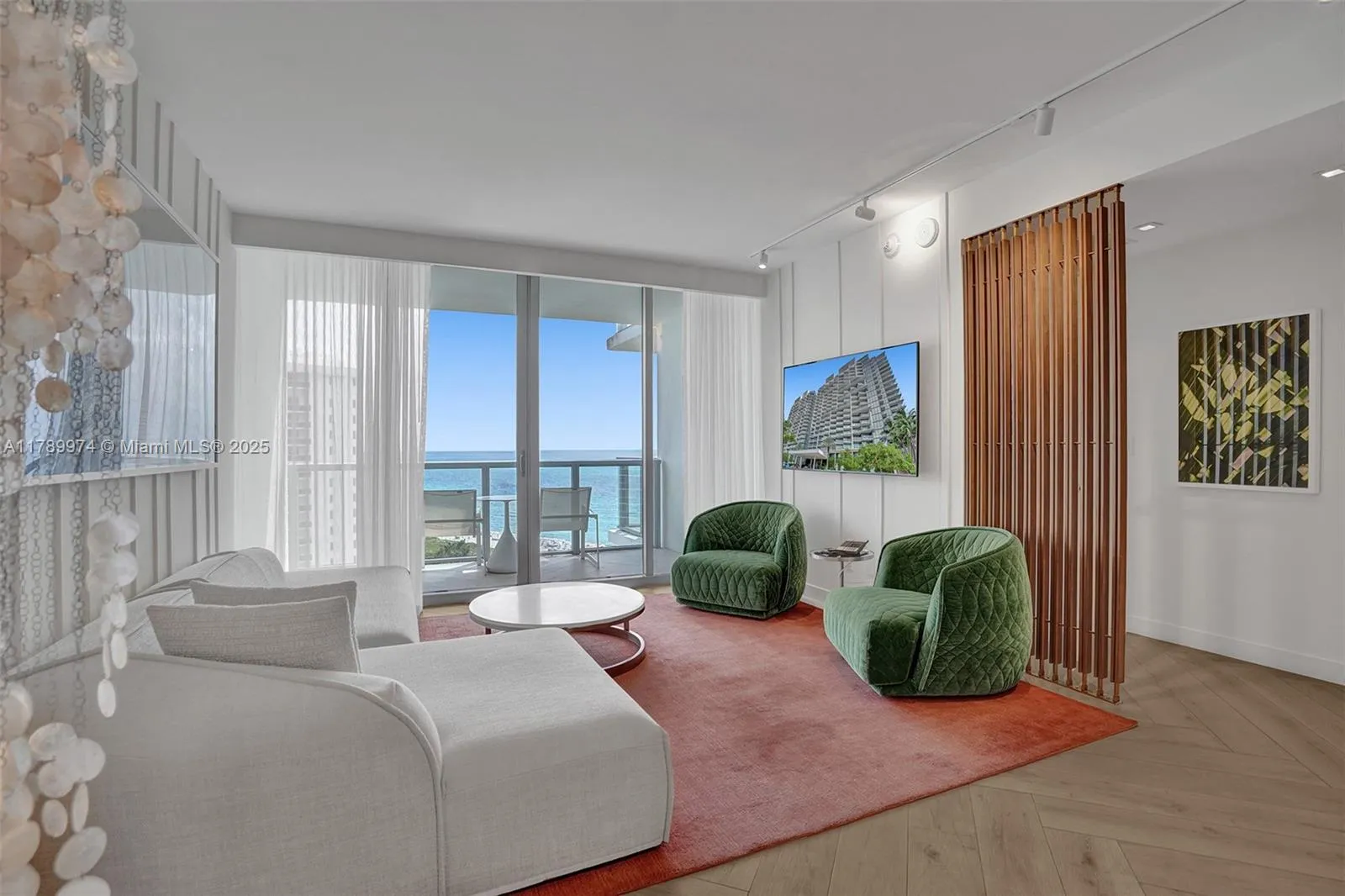 2 bedroom 1 bath for sale at 2201 Collins Ave # 1215, Miami Beach FL 33139
