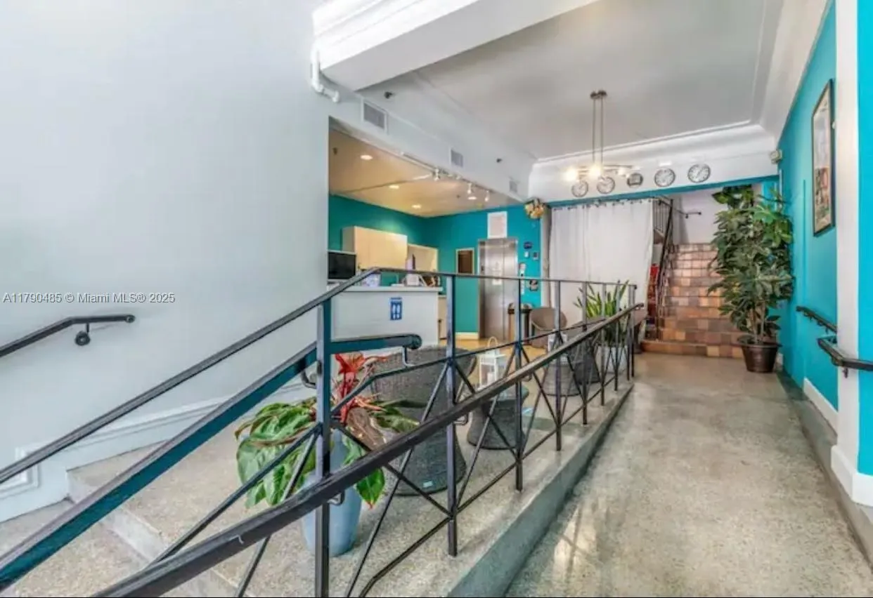 763 Pennsylvania Ave # 130, Miami Beach FL 33139