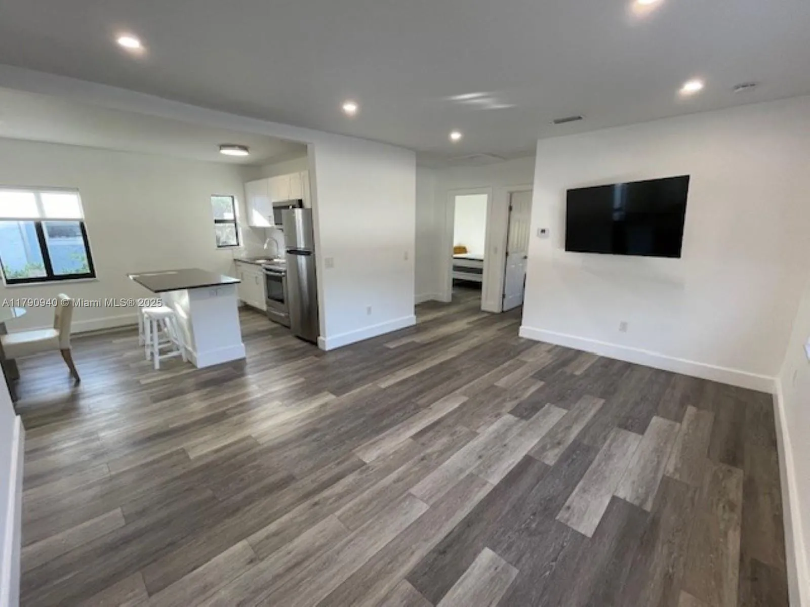 2141 SW 14th Ter # 4, Miami FL 33145