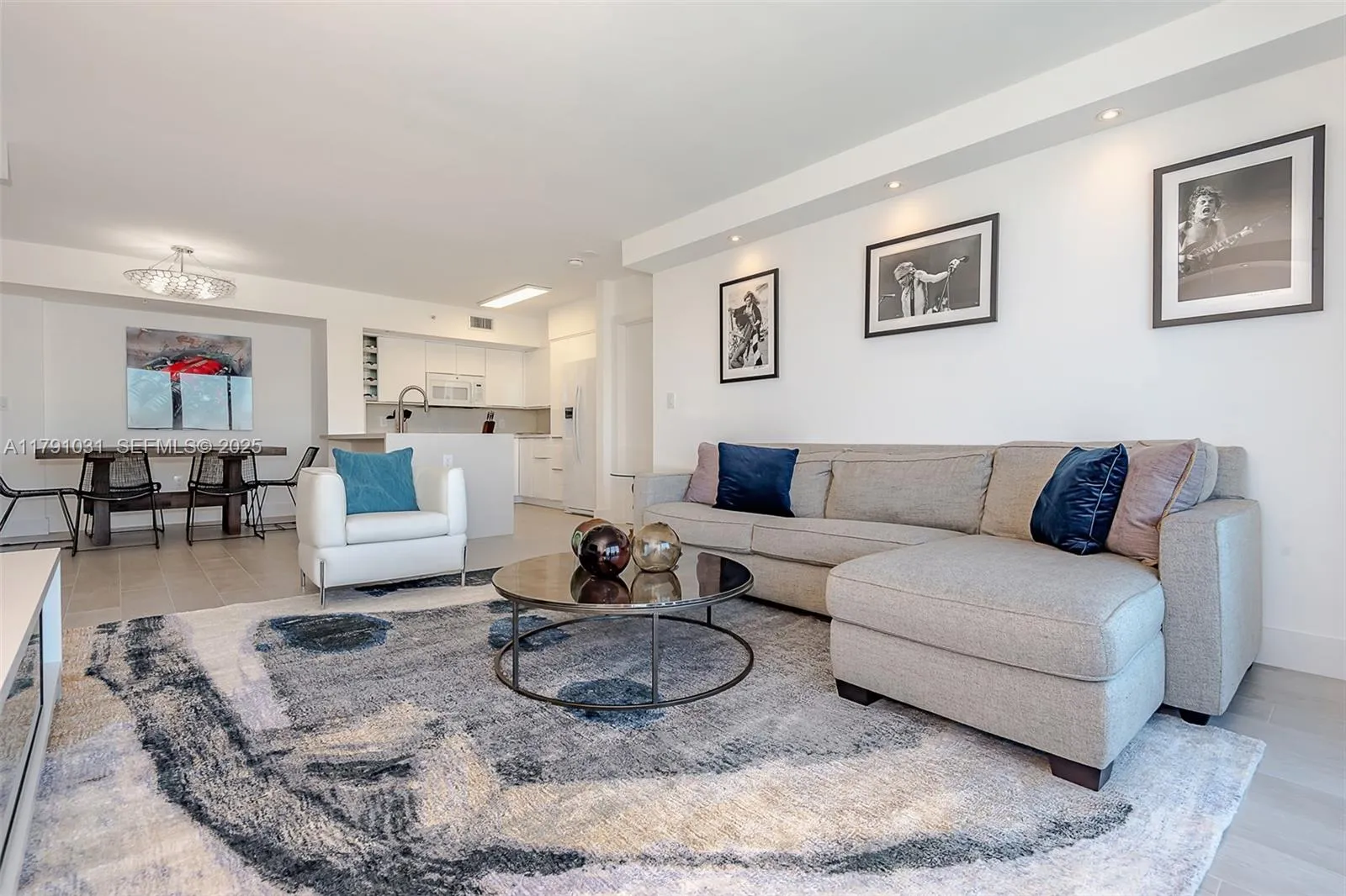 90 Alton Rd # 2410, Miami Beach FL 33139
