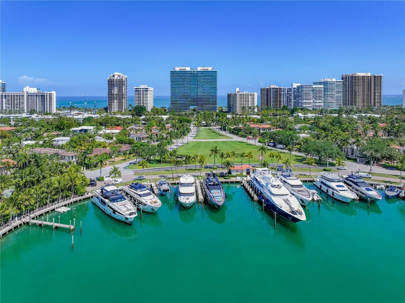 2 bedroom 2 bath for sale at 10201 Collins Ave # 605, Bal Harbour FL 33154