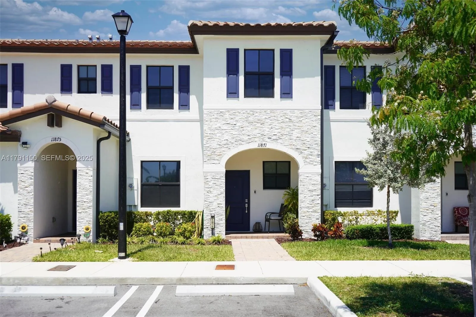 3 bedroom 2 bath for sale at 11871 SW 247 TERR, Homestead FL 33032