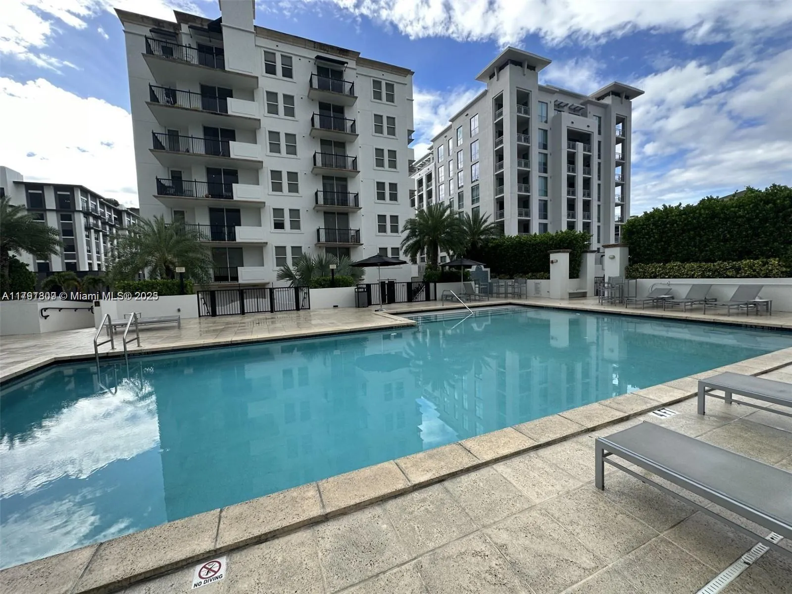 4100 Salzedo St # 604, Coral Gables FL 33146