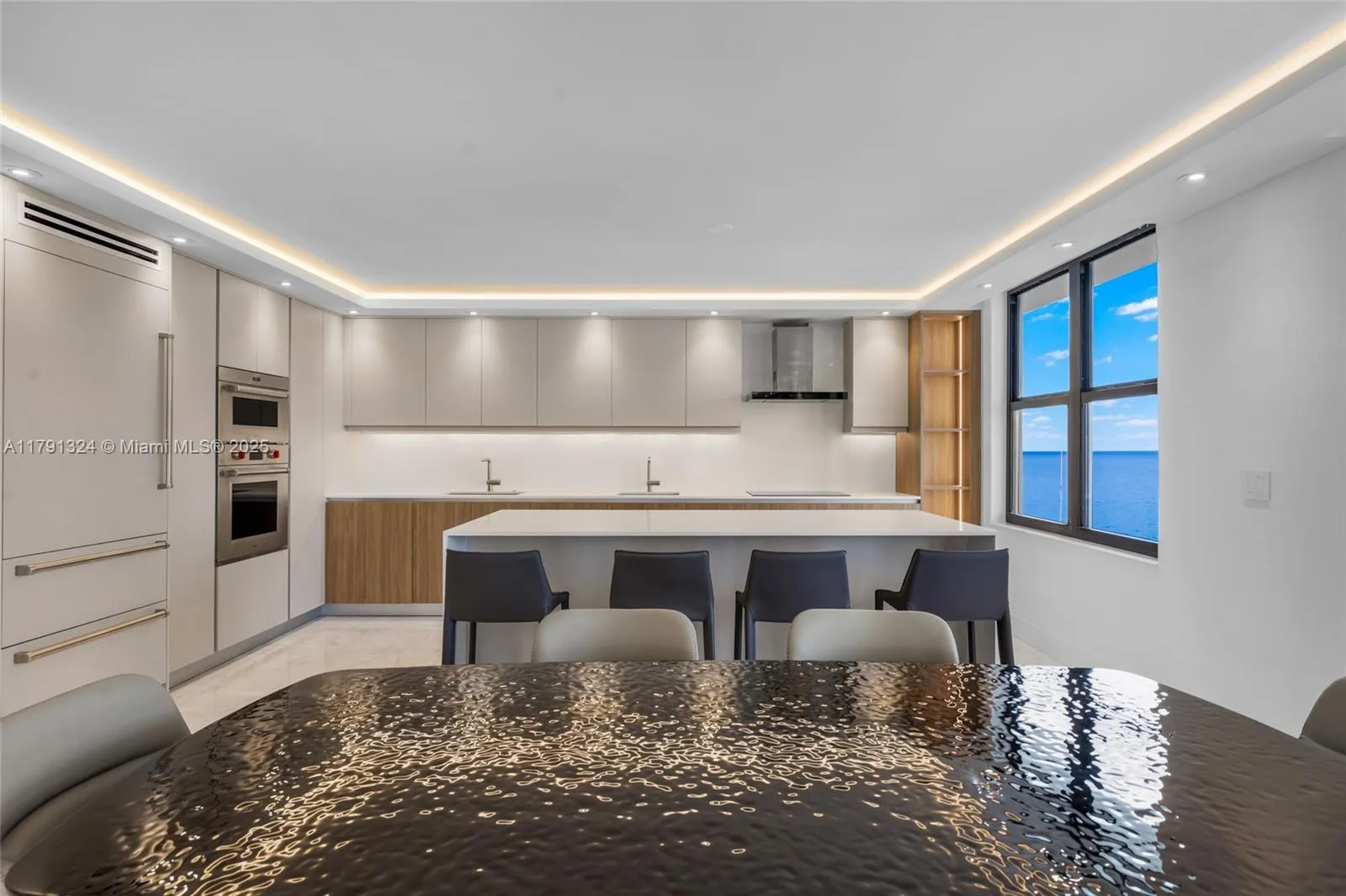 9801 Collins Ave # 17R, Bal Harbour FL 33154