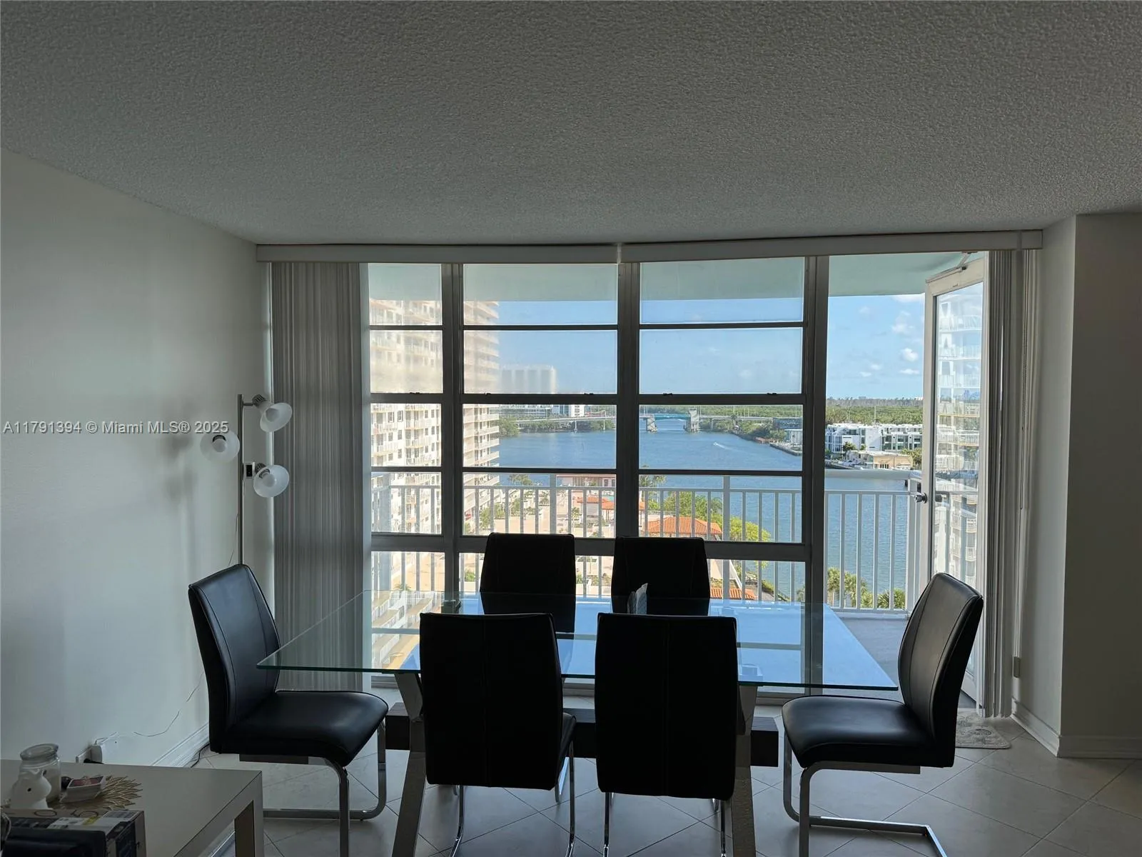 1 bedroom 1 bath for sale at 301 174th St # 1105, Sunny Isles Beach FL 33160