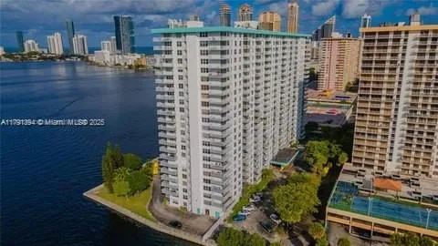 301 174th St # 1105, Sunny Isles Beach FL 33160