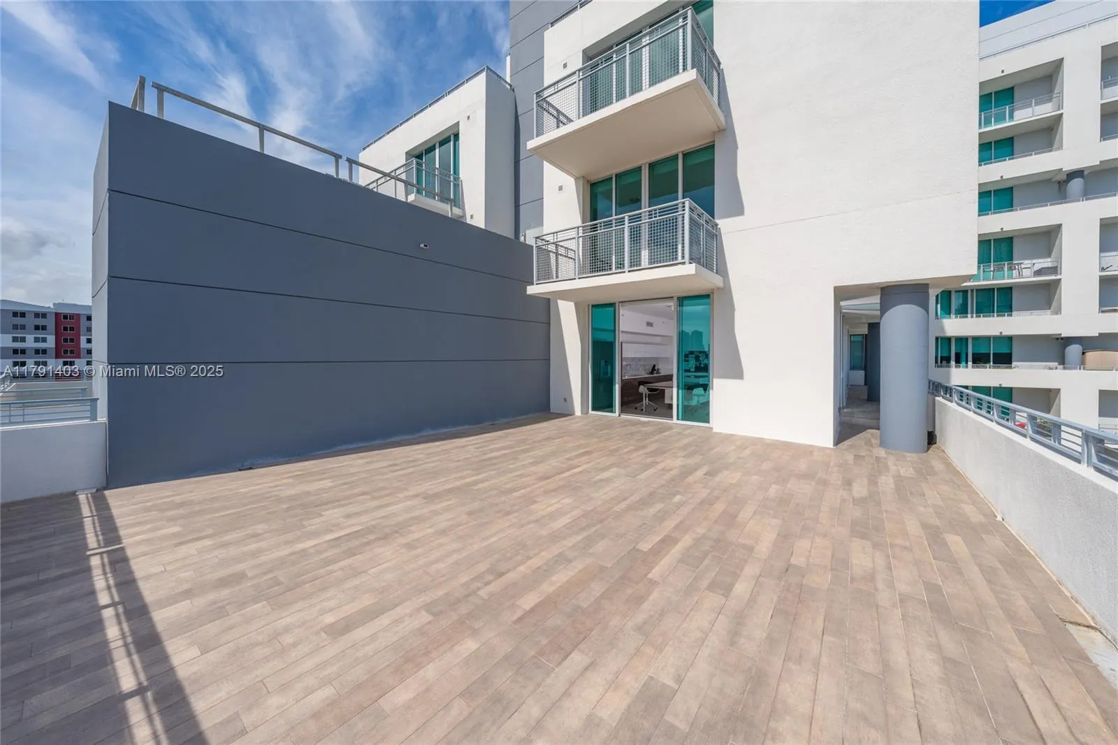 2 bedroom 2 bath for sale at 350 NE 24th St # 901, Miami FL 33137