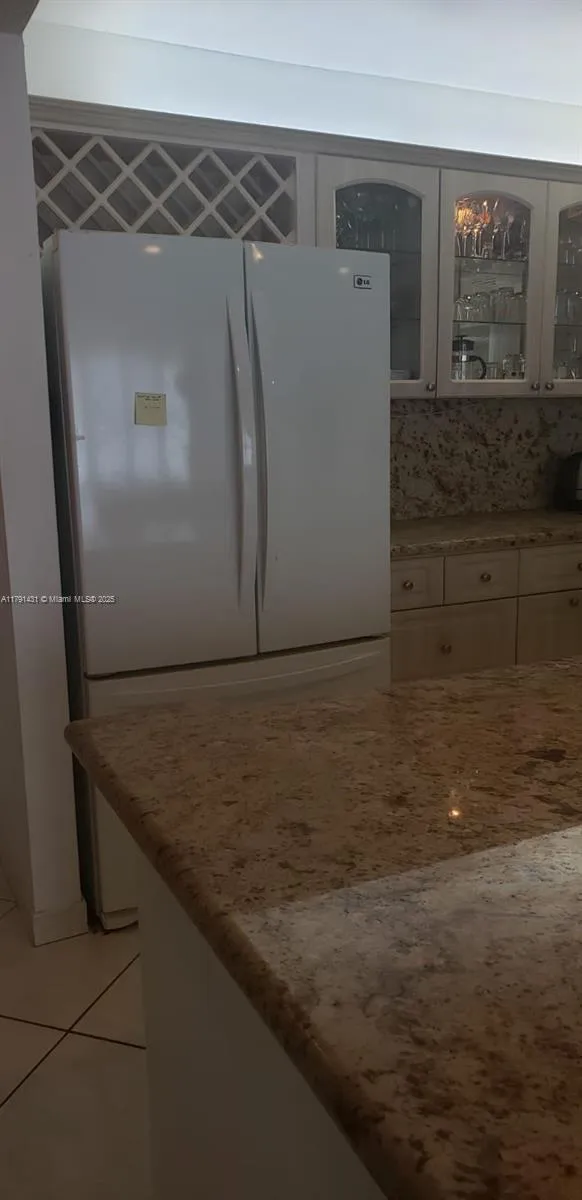 3725 S Ocean Dr # 1208, Hollywood FL 33019