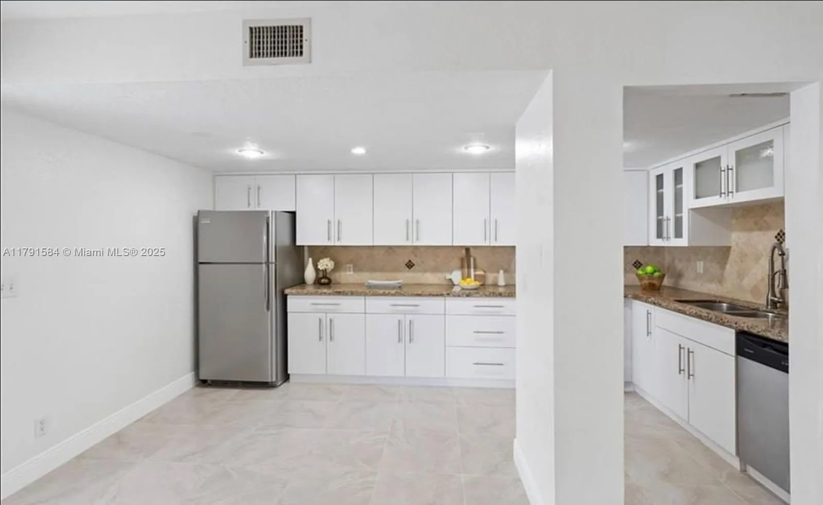 3 bedroom 2 bath for sale at 8091 NW 12th St # H, Margate FL 33063