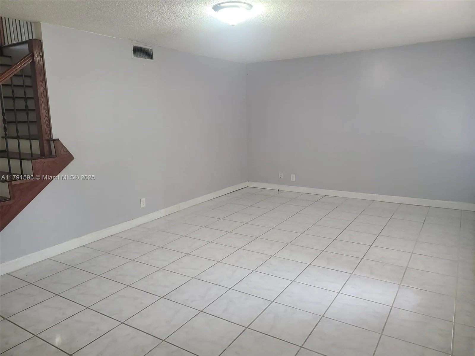 29 Seville Cir # 49, Davie FL 33324