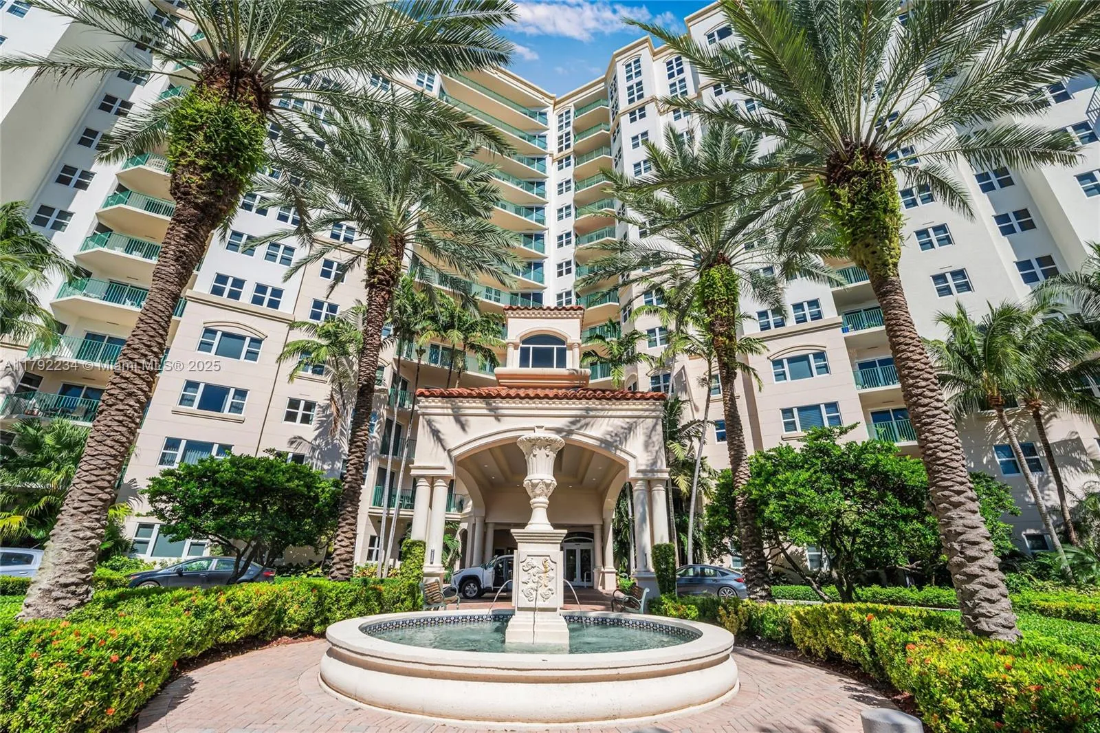 2 bedroom 2 bath for rent at 19900 E Country Club Dr, Aventura FL 33180