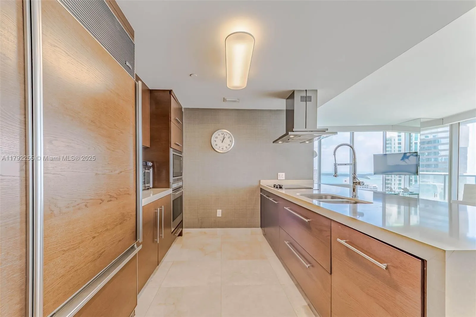 495 Brickell Ave # 2801, Miami FL 33131