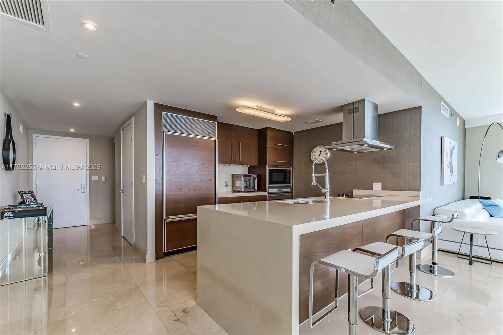 495 Brickell Ave # 2801, Miami FL 33131