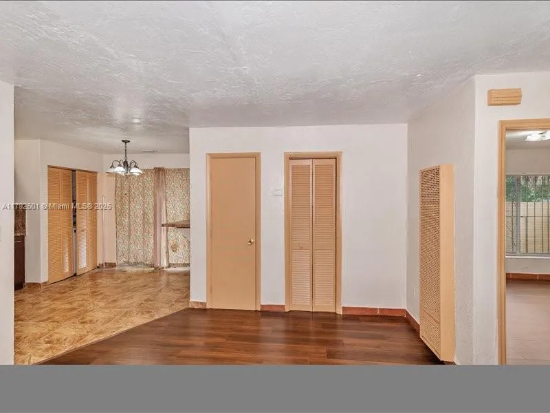 2 bedroom 1 bath for sale at 19357 NW 29th Ave, Miami Gardens FL 33056